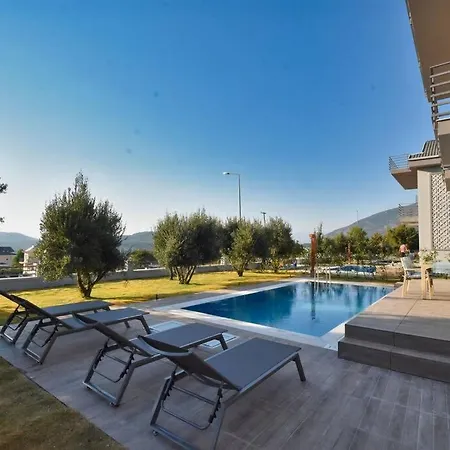 Villa Nurten Oeluedeniz'E Yakin Villa * Fethiye