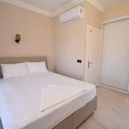 Villa Nurten Oeluedeniz'E Yakin Villa * Fethiye