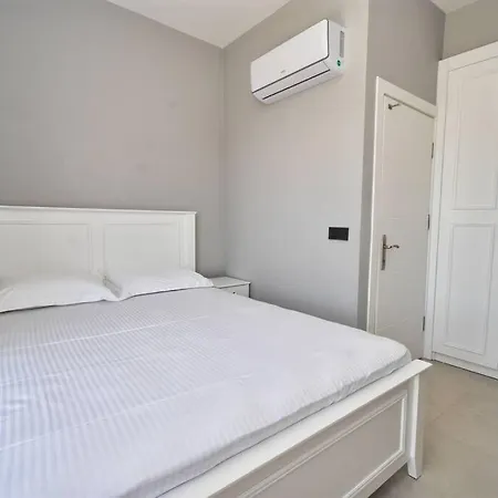 Villa Nurten Oeluedeniz'E Yakin Villa Villa