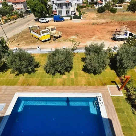 Villa Nurten Oeluedeniz'E Yakin Villa