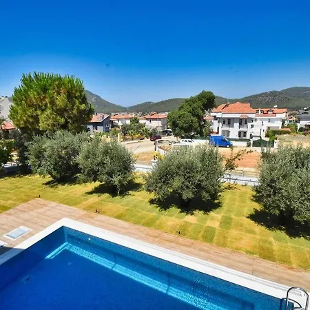 Villa Nurten Oeluedeniz'E Yakin Villa * Fethiye